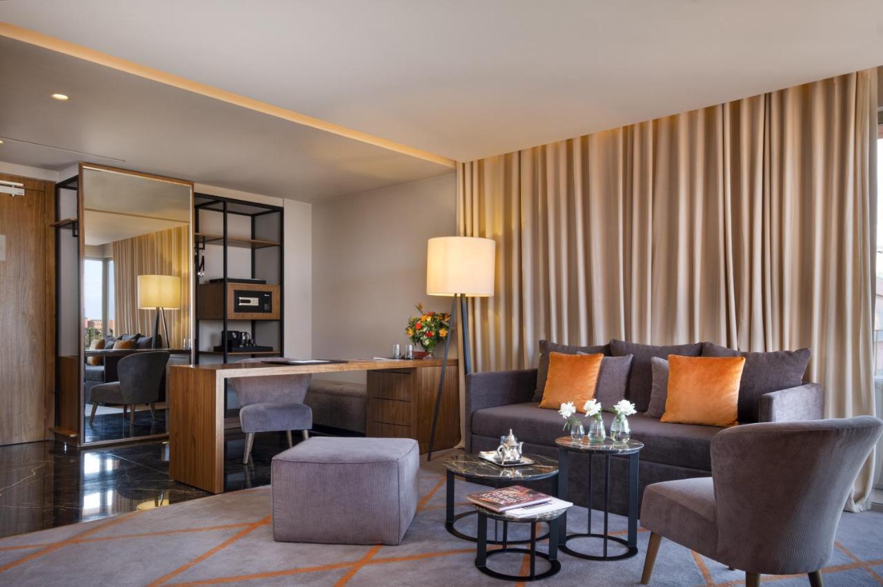 Hotel Jadali & Spa مراكش المظهر الخارجي الصورة A suite at the hotel