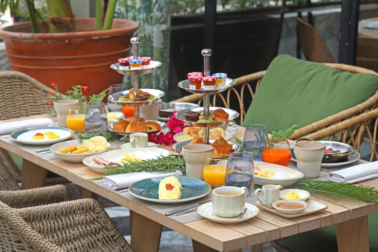 Hotel Jadali & Spa مراكش المظهر الخارجي الصورة A breakfast table